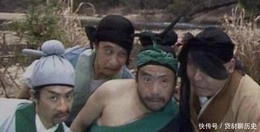 悟空几乎不杀生,为何执意打死6个毛贼?他们名字连起来就明白了