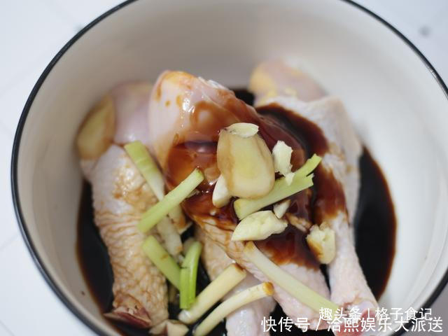 出炉|夏天鸡腿此样做特好吃,不焖不油炸,外焦里嫩,出炉馋到流口水