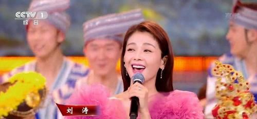 瑟瑟发抖|央视国庆晚会娱乐性降低，观众还没完全适应，5个方面表现最明显