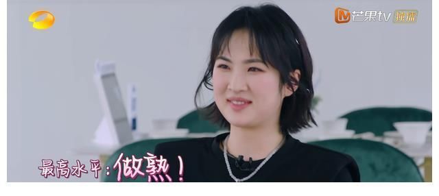 寧靜拉踩往季嘉賓?致趙麗穎楊冪粉開撕,《中餐廳》首播輸了口碑