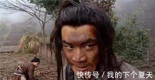 武松&武松为什么狠心砍下自己手臂,很多人觉得他中毒了,其实我们错了