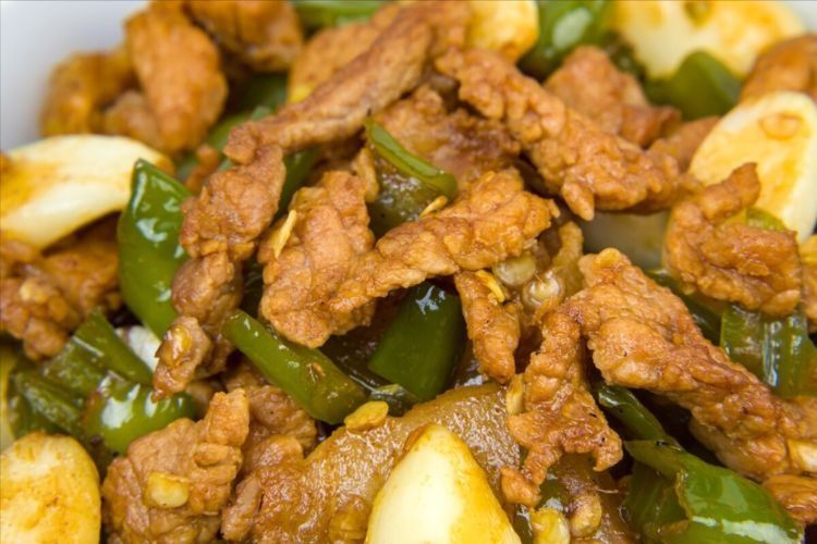 炒瘦肉，淀粉料酒都不能放，教你腌制技巧，猪肉嫩滑不柴，太香了