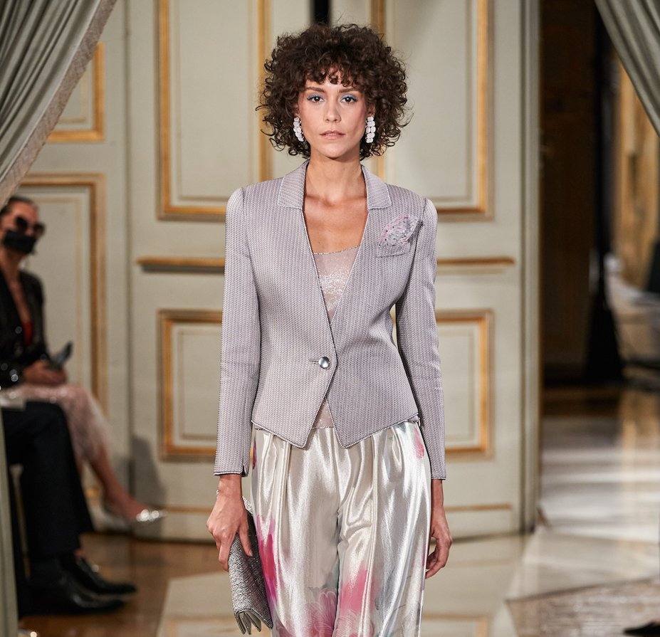 87岁的阿玛尼老爷子，依然是把高级做得最优雅的人|T型台 | shine