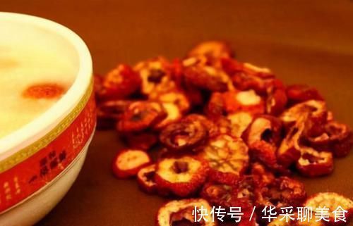 食物|女性过了四十岁,常吃3种食物,延缓衰老,养护皮肤,营养又滋补