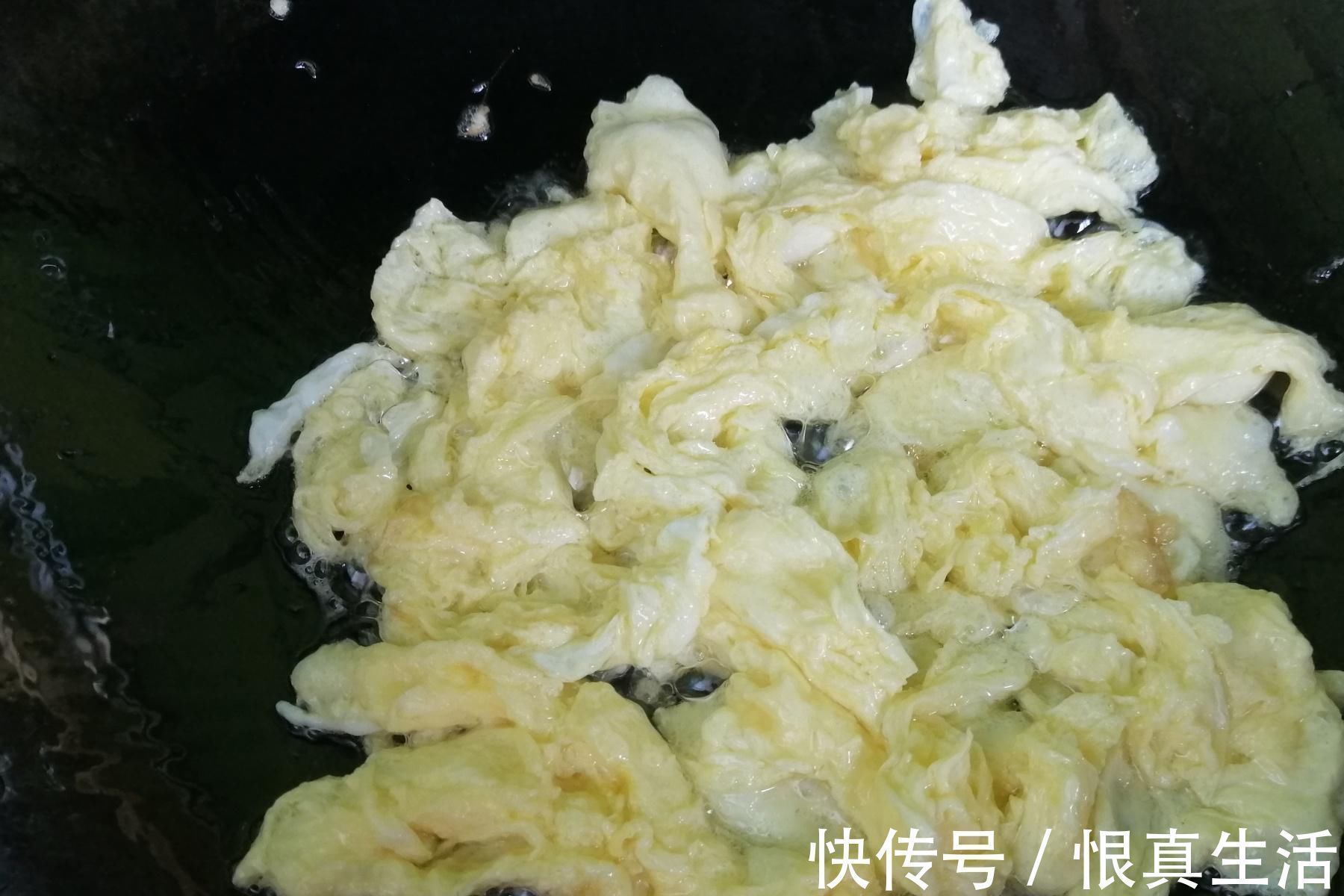 夏天，不吃肉也要吃它，钙是豆浆的4倍，1元1斤，现在正当季