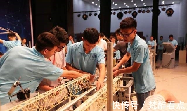 中老年人|为何用“淘宝”的人比用“京东”的人多，这些学生道出了“实情”