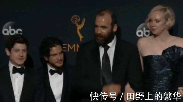 |幽默笑话,你们班太牛了,把鬼都找来了,我们输了