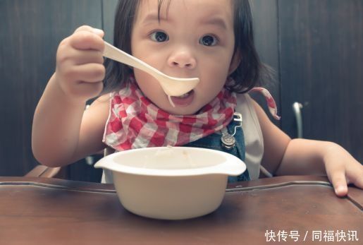 正餐|7岁男童身高145cm,儿科专家提醒:这4点许多家长可以学习