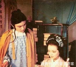 薛宝钗$贾母为何坚决不同意宝钗嫁给宝玉宝钗有一个先天弱势,太可惜了!