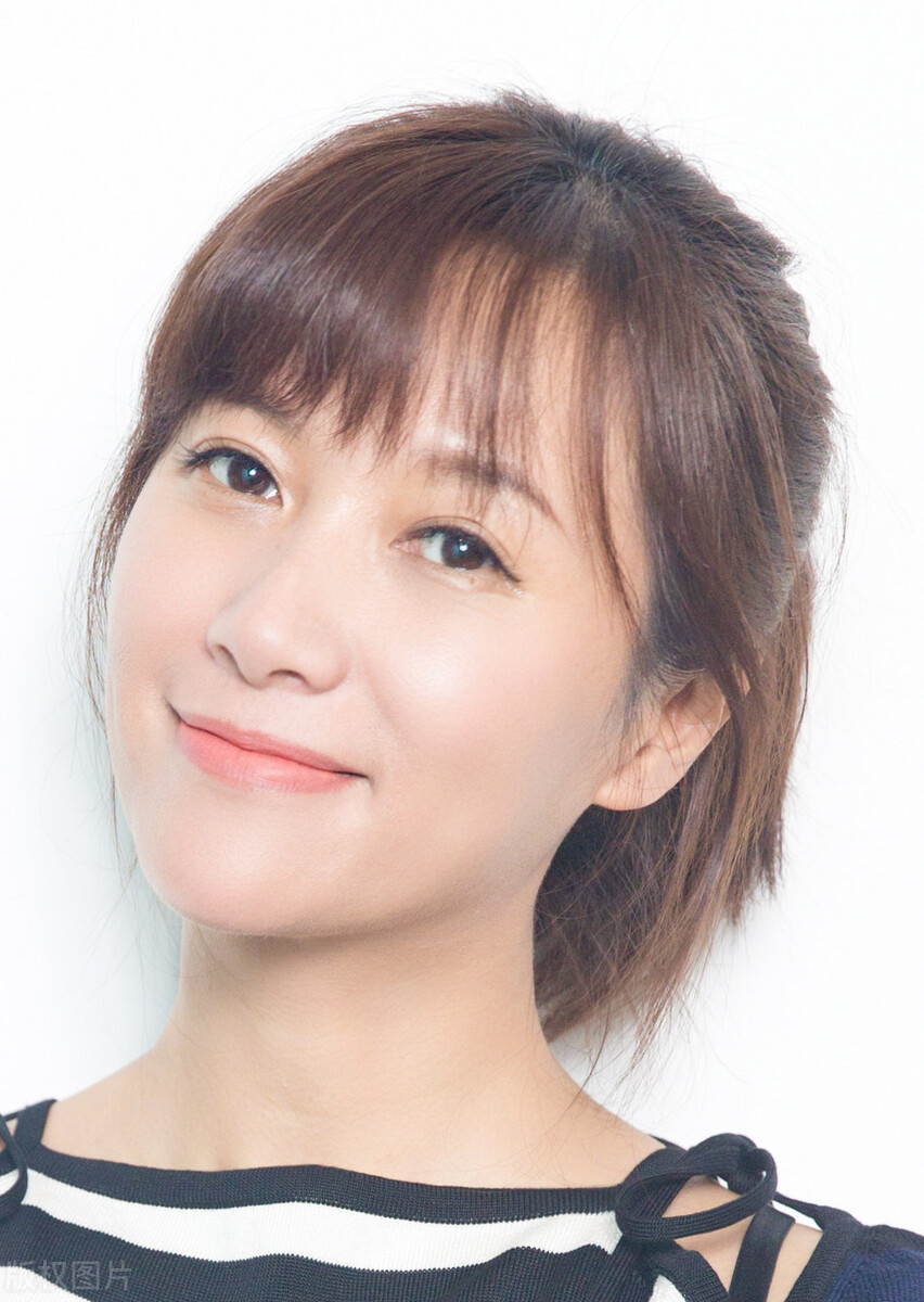 江湖&女星徐静蕾如何从书法才女沦落为江湖书法家?