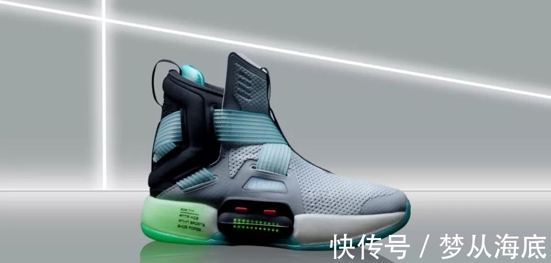 纽约时装周 唯一能对抗Nike Air Mag的国产球鞋是……