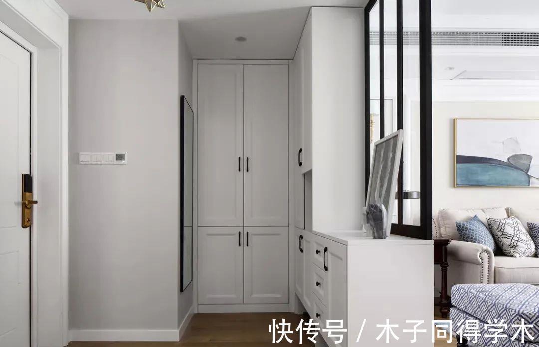 空间|小户型衣柜太占地方？这几款衣柜，不占地方储物空间还大！