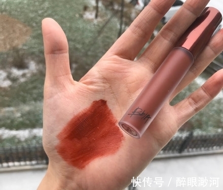 秋冬 分享5支秋冬我最爱的红棕色口红试色,全都超级显白,显高级!