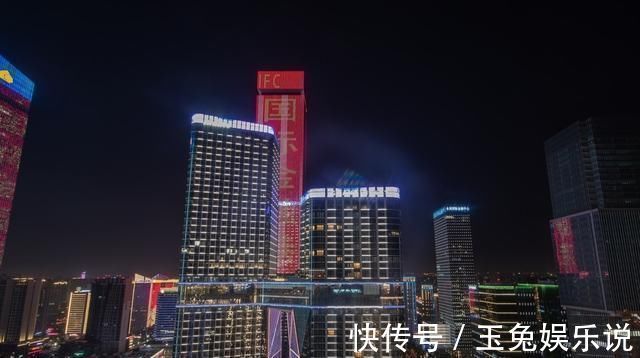 建筑物|买房人清楚这点再选房什么是容积率小区容积率多少适合居住