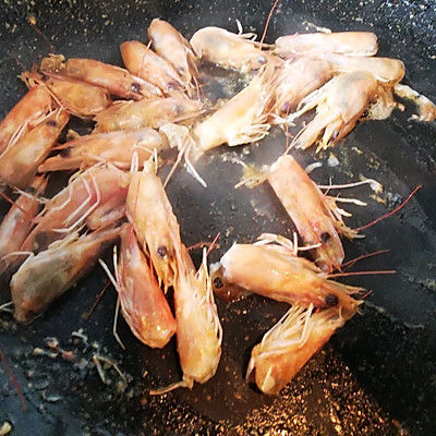 虾油菌菇豆腐煲