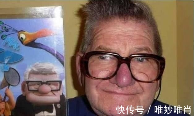 爱莎|真人“撞脸”动漫角色,艾莎真人版更好看,最后一个100还原