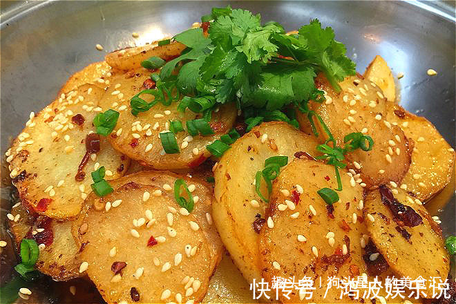 土豆别再炖着吃了，教你8道新做法，简单美味，每周换着花样吃