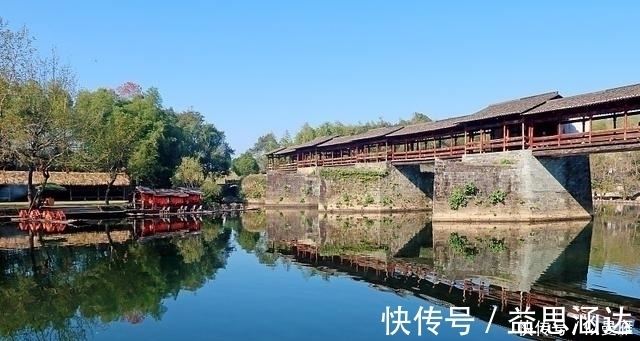 彩虹桥|可惜婺源800年彩虹桥被洪水冲断，它可是中国廊桥史上的绝版啊