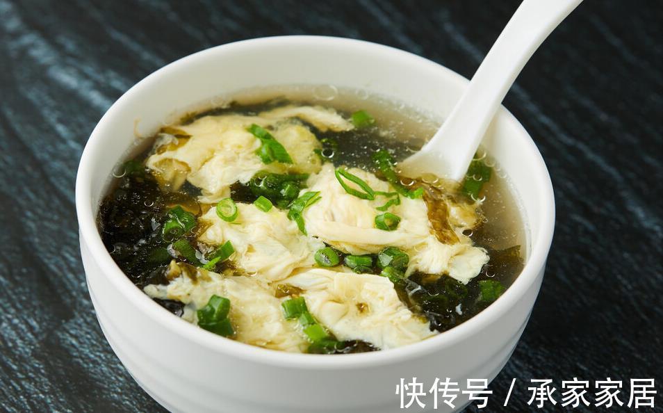 虾皮|做紫菜汤,直接下锅煮是外行,记得多做1步,紫菜汤鲜美又香浓