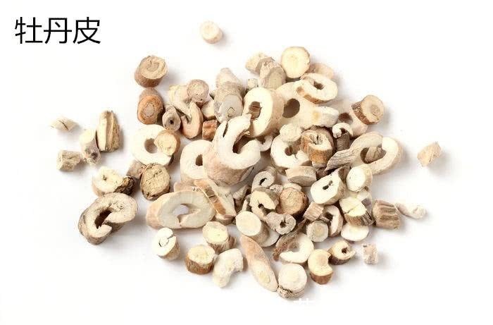 牡丹皮|一味药,高血压就“蔫”了!六十年前土办法靠谱吗