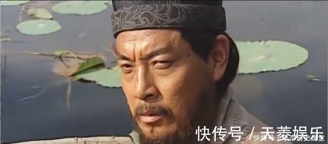 吴用@晁盖为何会被宋江取代只因他无视一关键人物,致使自己孤立无援!