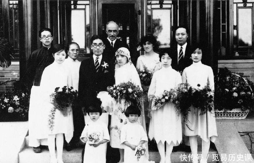 不离|冰心,为什么会爱上吴文藻,且一生不离不弃