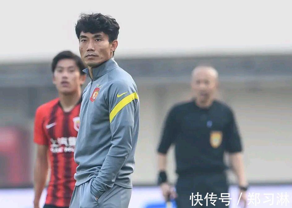 国家队|国足的入选新规,对李霄鹏来说是助力,并非是出难题