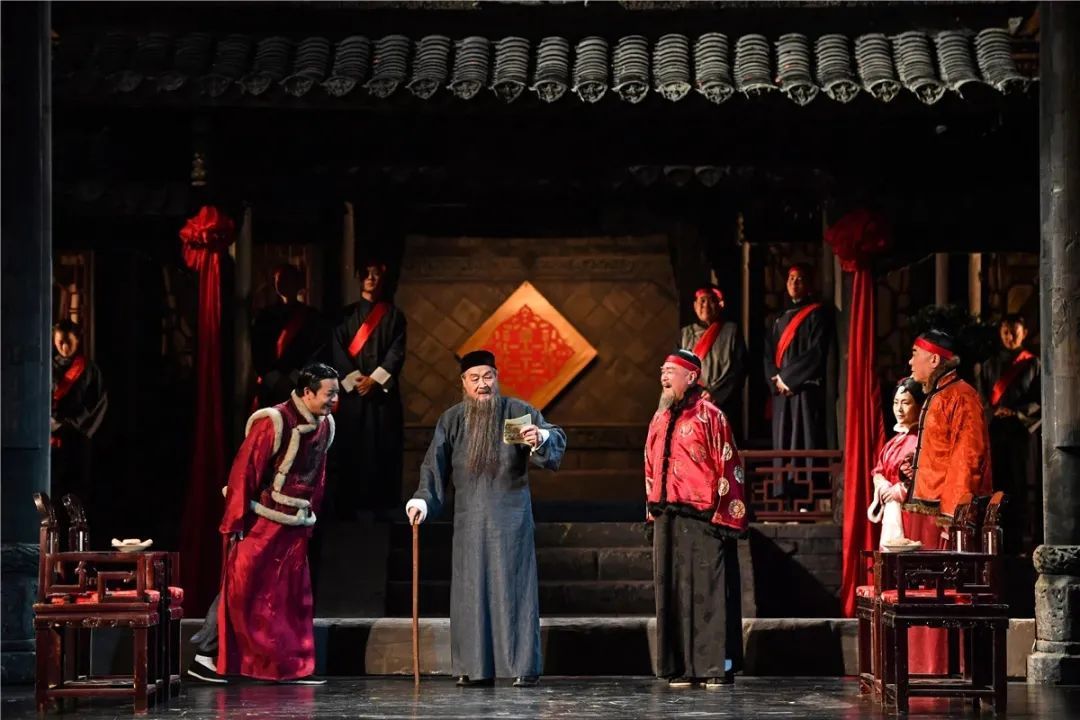 话剧|童年记忆里的“姜子牙”,获颁“七一勋章” !他还有个身份...