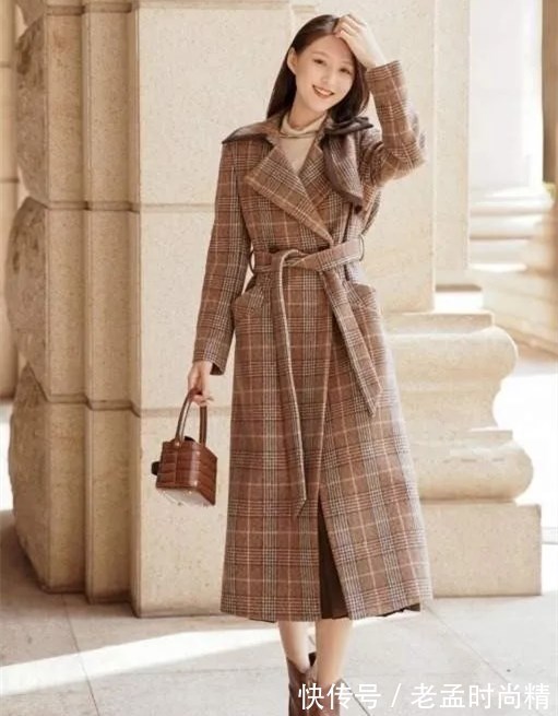 羽绒服|高级有品位的服饰穿法，精致洋气魅力无限，轻松掀起一波时尚潮流