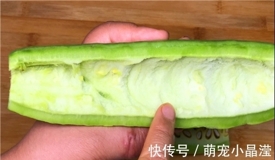苦瓜的“苦源”在哪里?只要切掉这个部位,苦瓜好吃还不苦,厉害