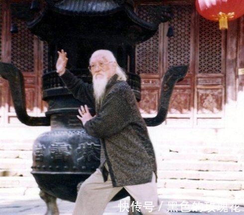 海灯法师|内江湖三大实战宗师, 一人长寿120岁仙逝, 一人官至军区司令!