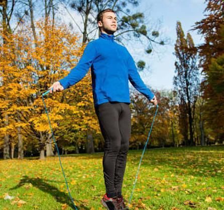 立秋|跳绳比跑步更燃脂,坚持跳绳一个月,你的身体会出现减肥的效果