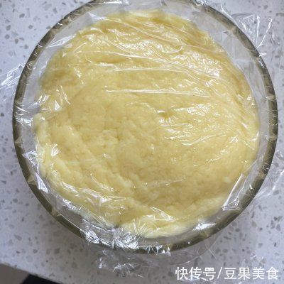 紫薯|周末超美味的少糖少油版紫薯奶黄月饼来袭，还不快吃