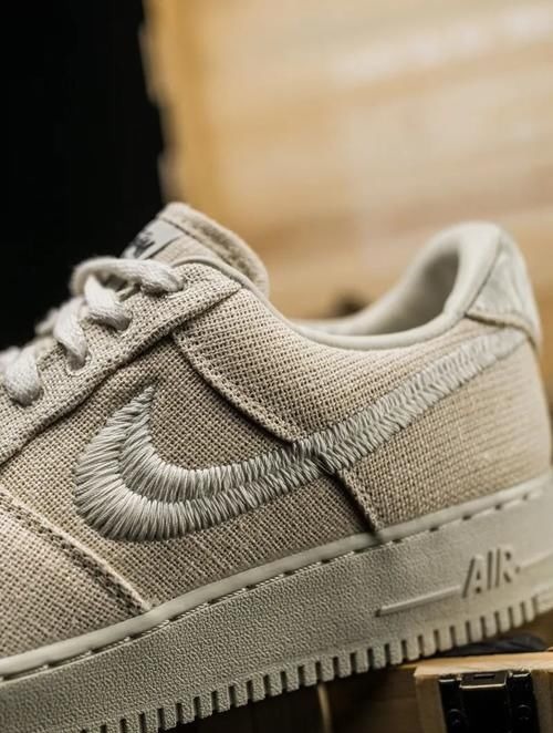 富婆 “富婆快乐鞋 2.0”!这颜值、这质感,小编只能祈祷别再涨价了!