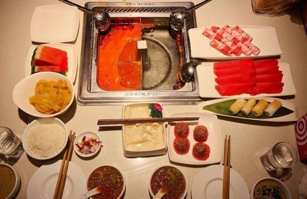 虾滑面筋|吃海底捞必点的4道菜,菜单上不会出现,不吃的话等于白去