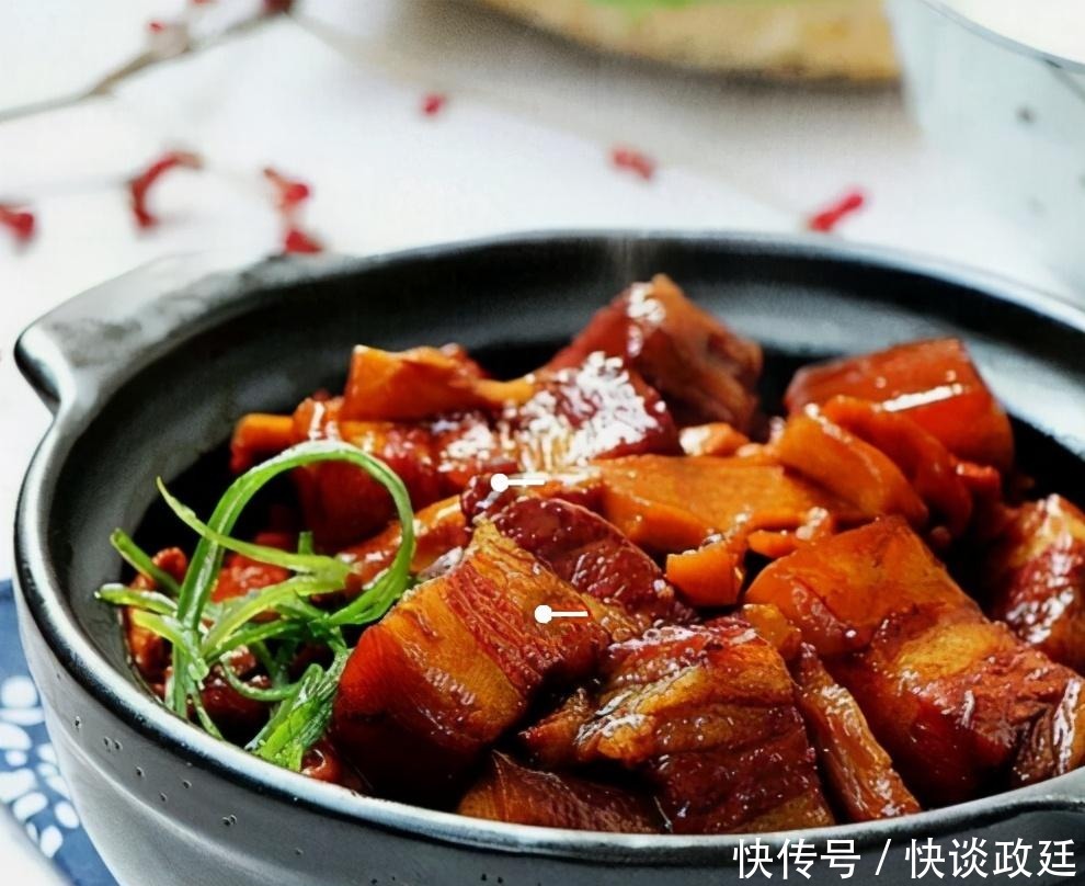 年夜饭必备菜谱，这三种菜品上桌后，绝对好吃又有面