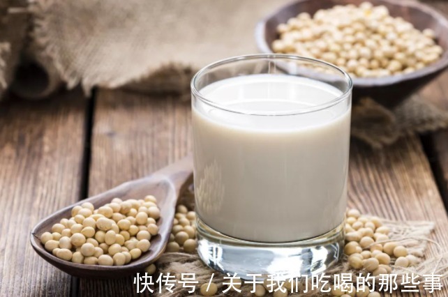 自制|自制豆浆,豆子泡后别直接打,先做1步,豆浆细腻无渣,香浓顺滑