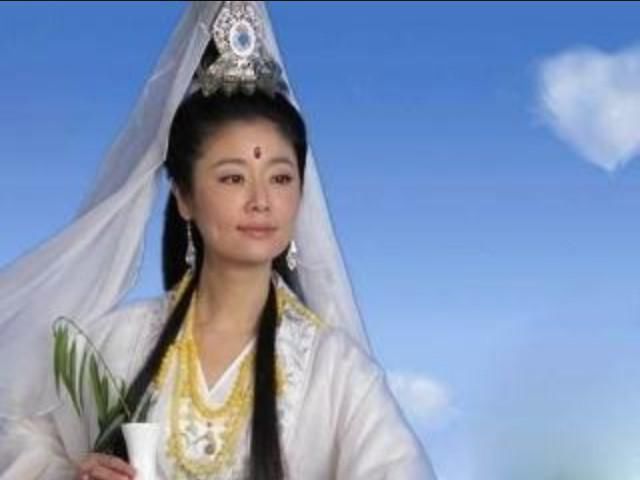 三界|为何观世音头上要披块布只因里面藏一样东西,令三界神佛垂涎