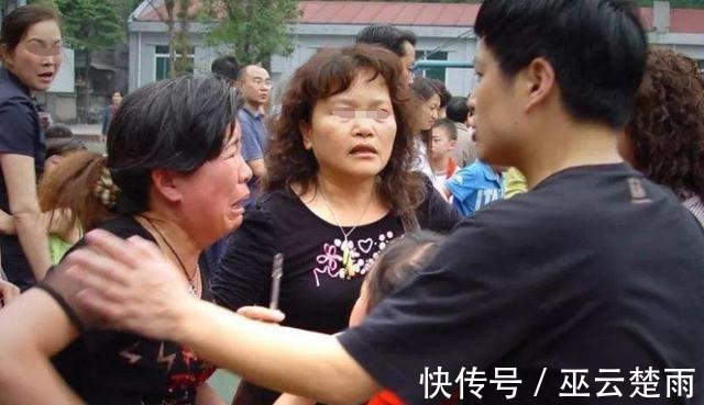 孩子|4岁儿子碰坏同学苹果手表,妈妈准备买单,但看到手表后差点笑翻