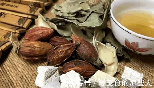 尿酸|“高嘌呤”食物榜单已列出：海鲜排末尾，榜首很多人却当成补品