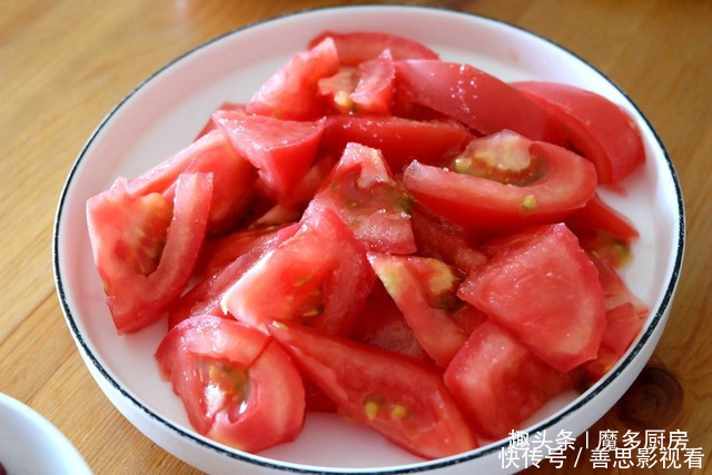 家常菜|给自己做顿生日餐,简单营养家常菜,还有自制奶油蛋糕,开心!