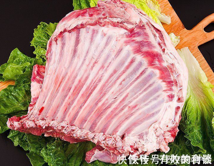 牛腩|秋天,这4种肉记得给家人吃,贵也别舍不得,鲜香滋补入冬不怕冷