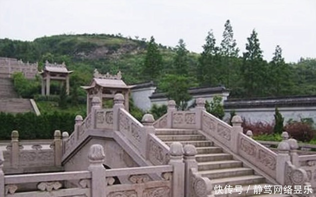 陵墓|明朝一清官的陵墓被发现,死后只用草席下土,却挖出大量黄金