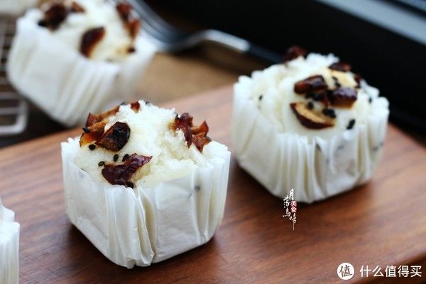 原来米糕这么简单！1杯牛奶2杯米，一拌一蒸就搞定，好吃到停不下