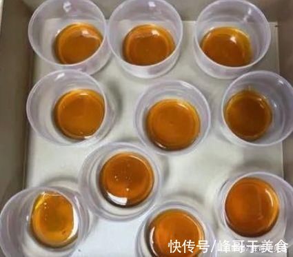 简单做日式焦糖布丁，只需要鸡蛋和牛奶，营养又健康