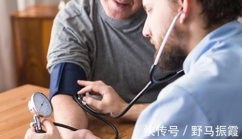 服用降压药|高血压该不该长期吃降压药？俩高血压患者用行动告诉你如何自救