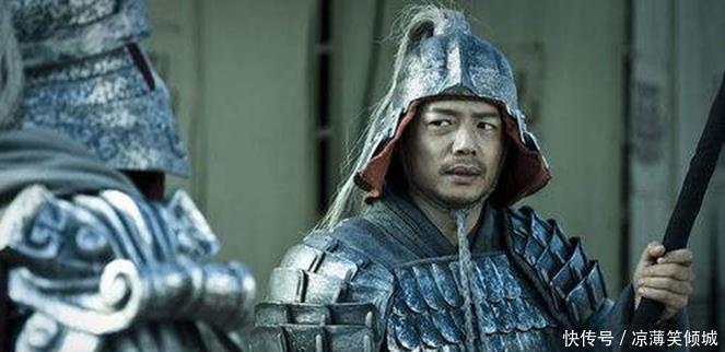 脸色|原来他也有机会称王韩信临终前的一句话,让萧何和吕后脸色大变!