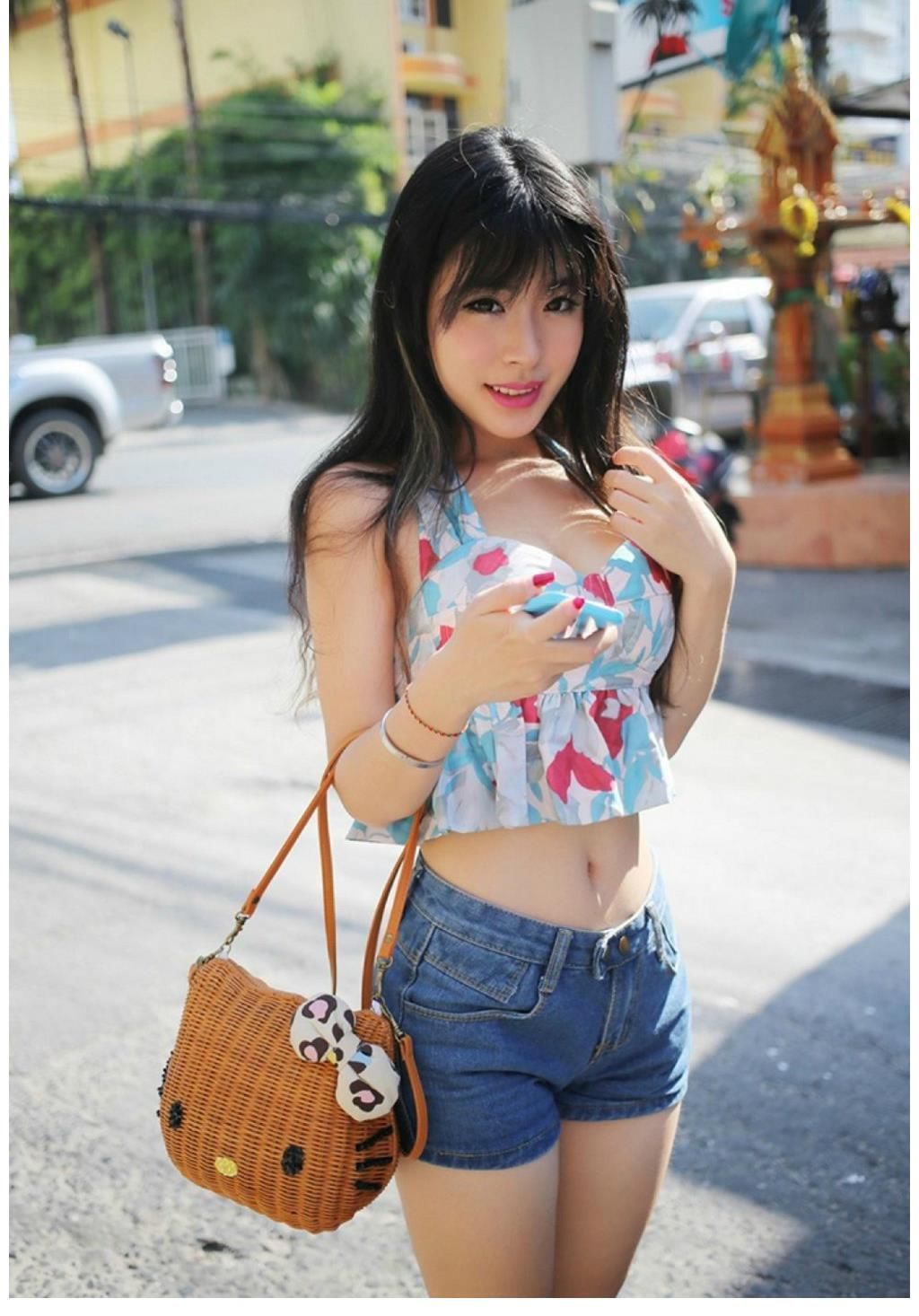 美女 精致美女娴如兰蕙,优雅甜美又时尚,让女人更有格调