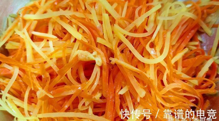 冬天的绝佳早餐，蒸一蒸10分钟上桌，营养好消化，老人孩子要多吃