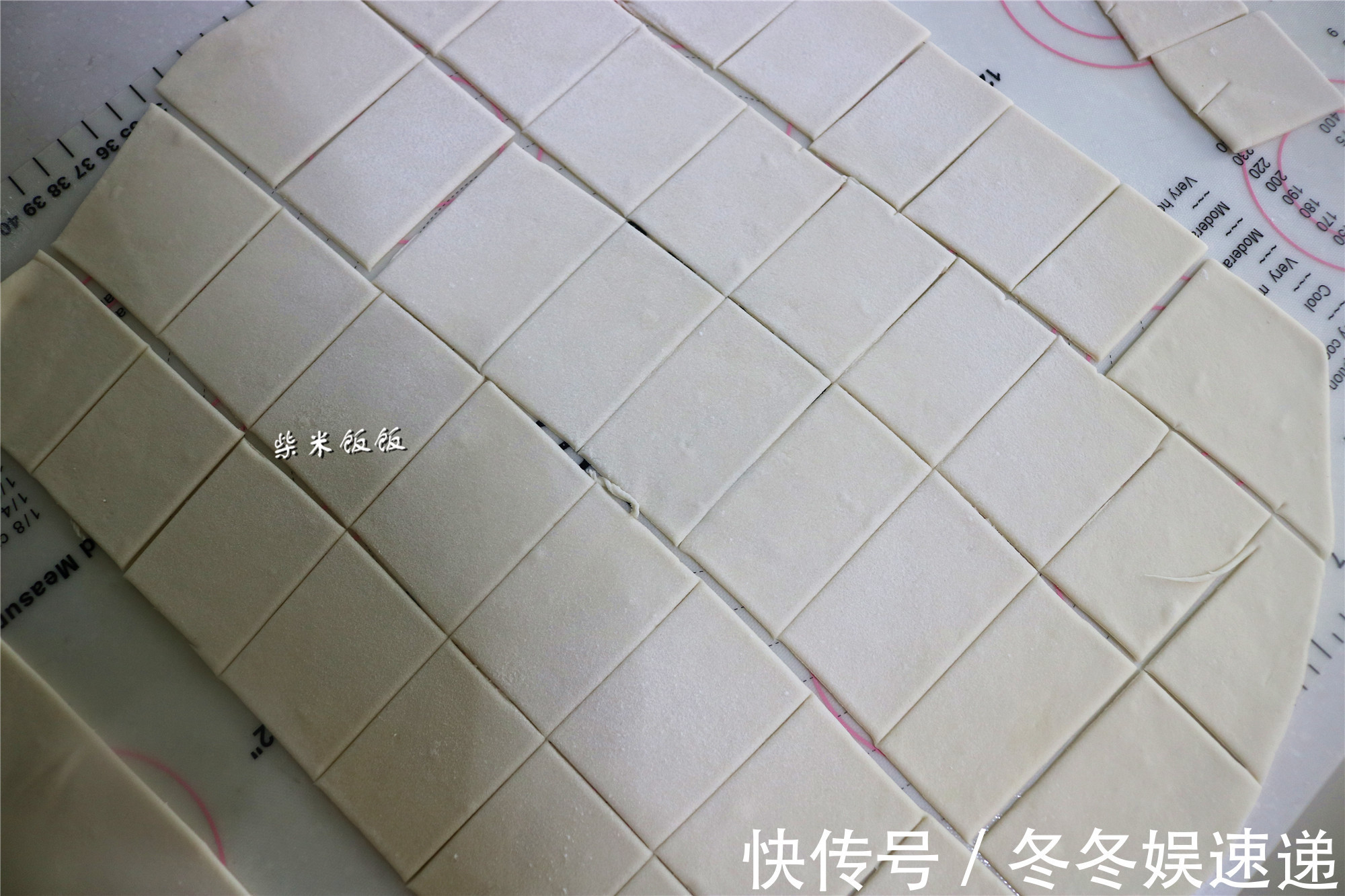 我家包馄饨，从不买馄饨皮！晒出馄饨皮做法，网友太简单了